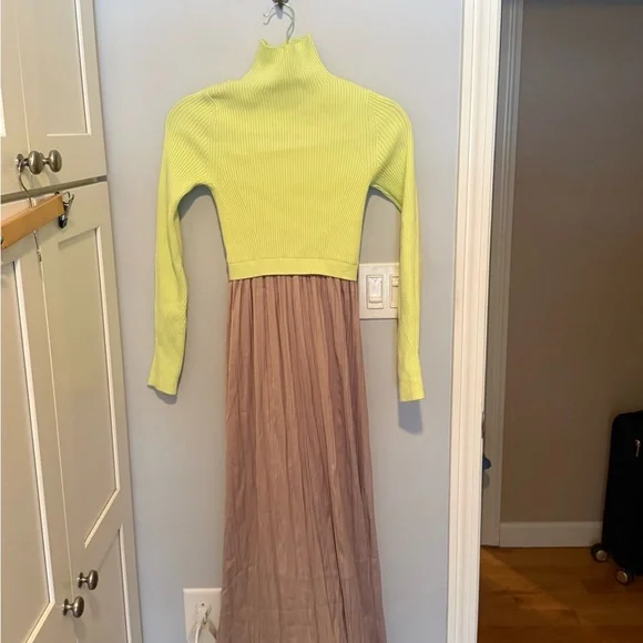 NWOT Anthropologie Thea twofer long-sleeved maxi dress in lime and taupe - Picture 3 of 4